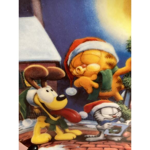 Danbury Mint Sounds of Christmas Jim Davis Garfields Christmas Decorative Plate - Picture 2 of 9